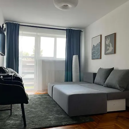 Komfortowy W Spokojnej Okolicy - Monte 1 Maison d'hôtes Mieroszow